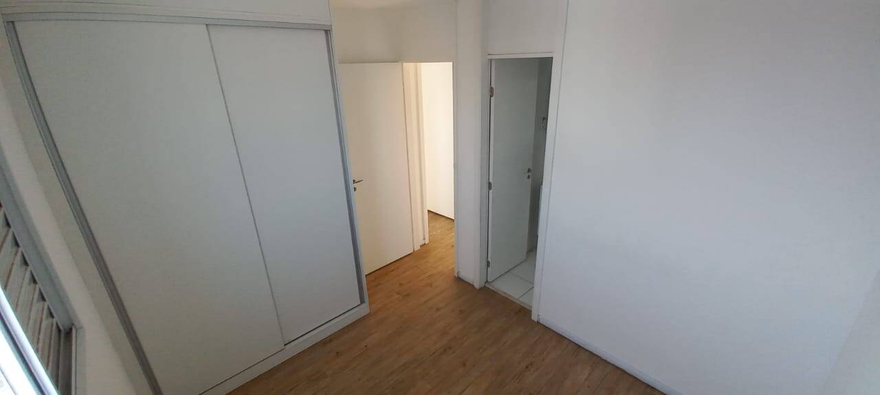 Apartamento à venda e aluguel com 3 quartos, 70m² - Foto 6