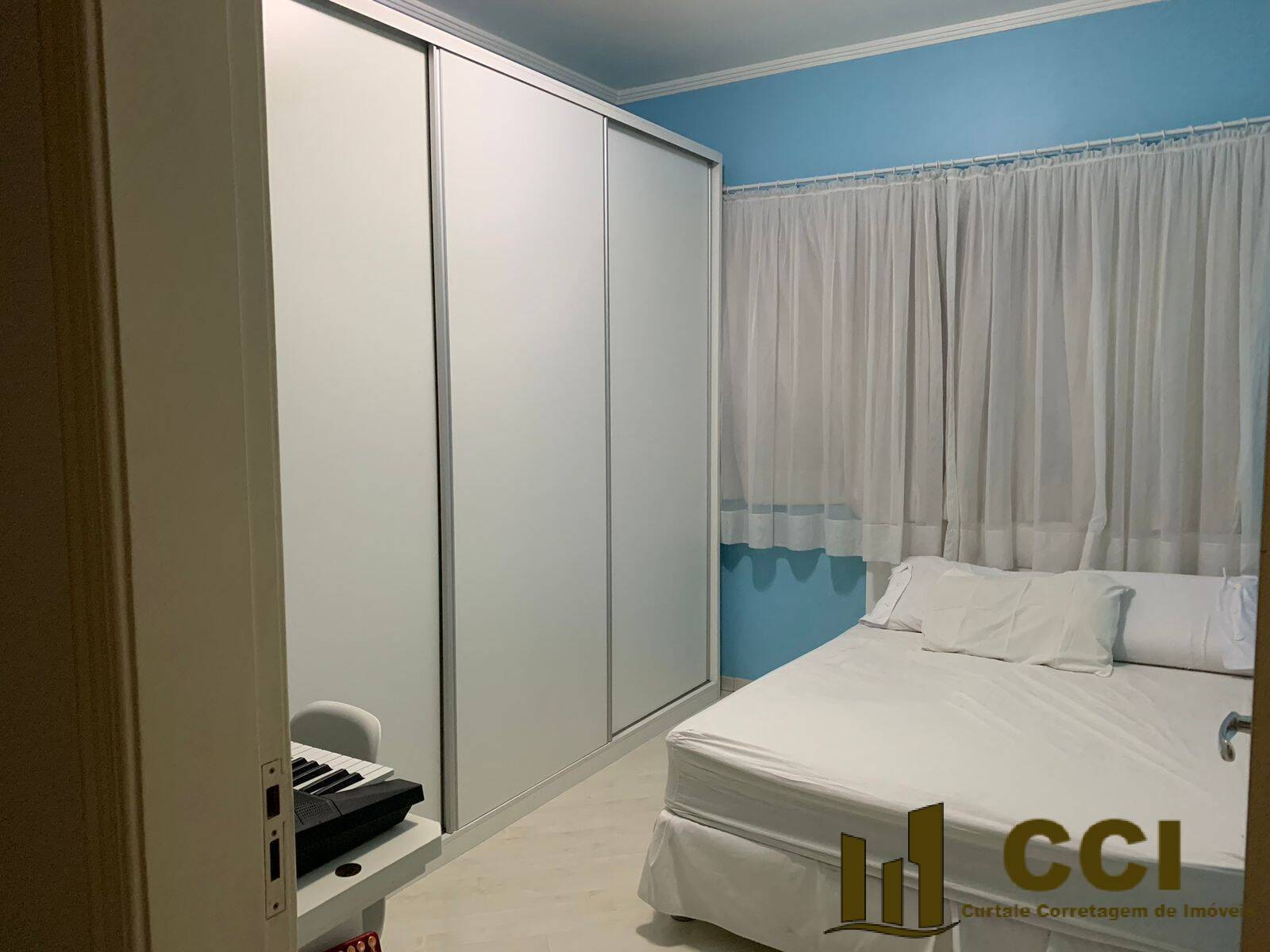 Casa à venda com 3 quartos, 150m² - Foto 4