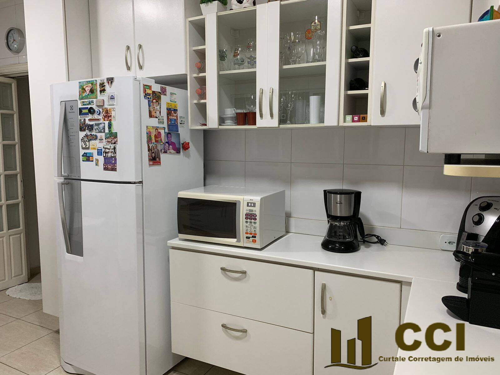 Casa à venda com 3 quartos, 150m² - Foto 14