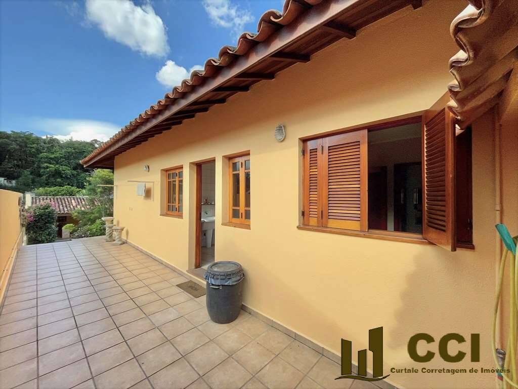 Casa à venda com 4 quartos, 586m² - Foto 53