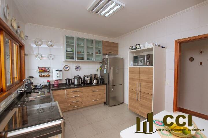 Casa à venda com 3 quartos, 239m² - Foto 19