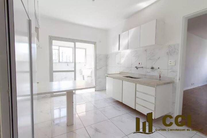 Apartamento à venda com 3 quartos, 117m² - Foto 10