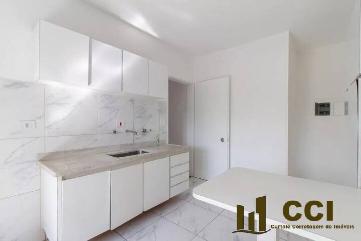 Apartamento à venda com 3 quartos, 117m² - Foto 9