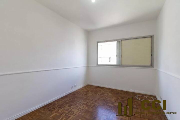 Apartamento à venda com 3 quartos, 117m² - Foto 11