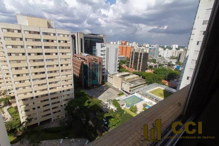 Apartamento à venda com 3 quartos, 117m² - Foto 23