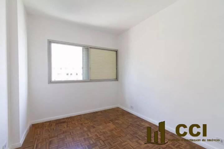 Apartamento à venda com 3 quartos, 117m² - Foto 19